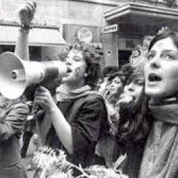 Donne in corteo