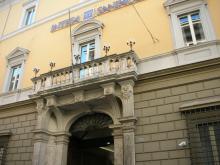 La sede della banca in via Garibaldi
