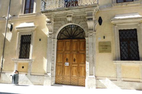 La sede universitaria di Palazzo Aluffi