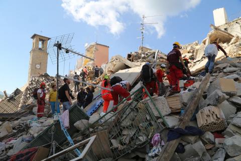 Macerie del terremoto (foto Protezione Civile)